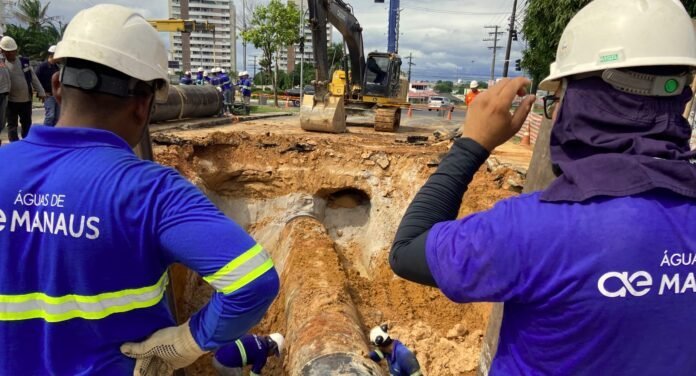 Reparo em tubulação na avenida Coronel Teixeira em Manaus, é concluído