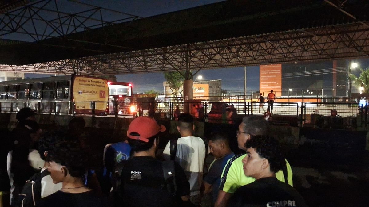 Terminal 4 completa dois dias sem energia após furto de fiação e passageiros enfrentam riscos em Manaus